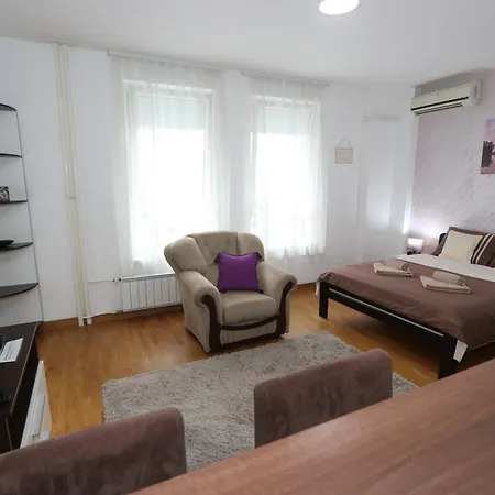 Clean&Cozy Apartments Novi Beograd Rum bild
