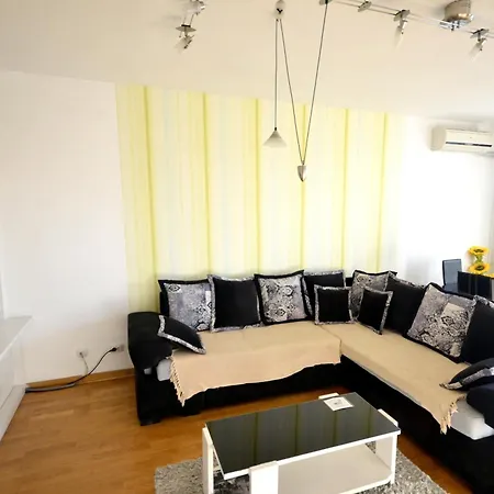 Clean&Cozy Apartments Novi Beograd Rum bild