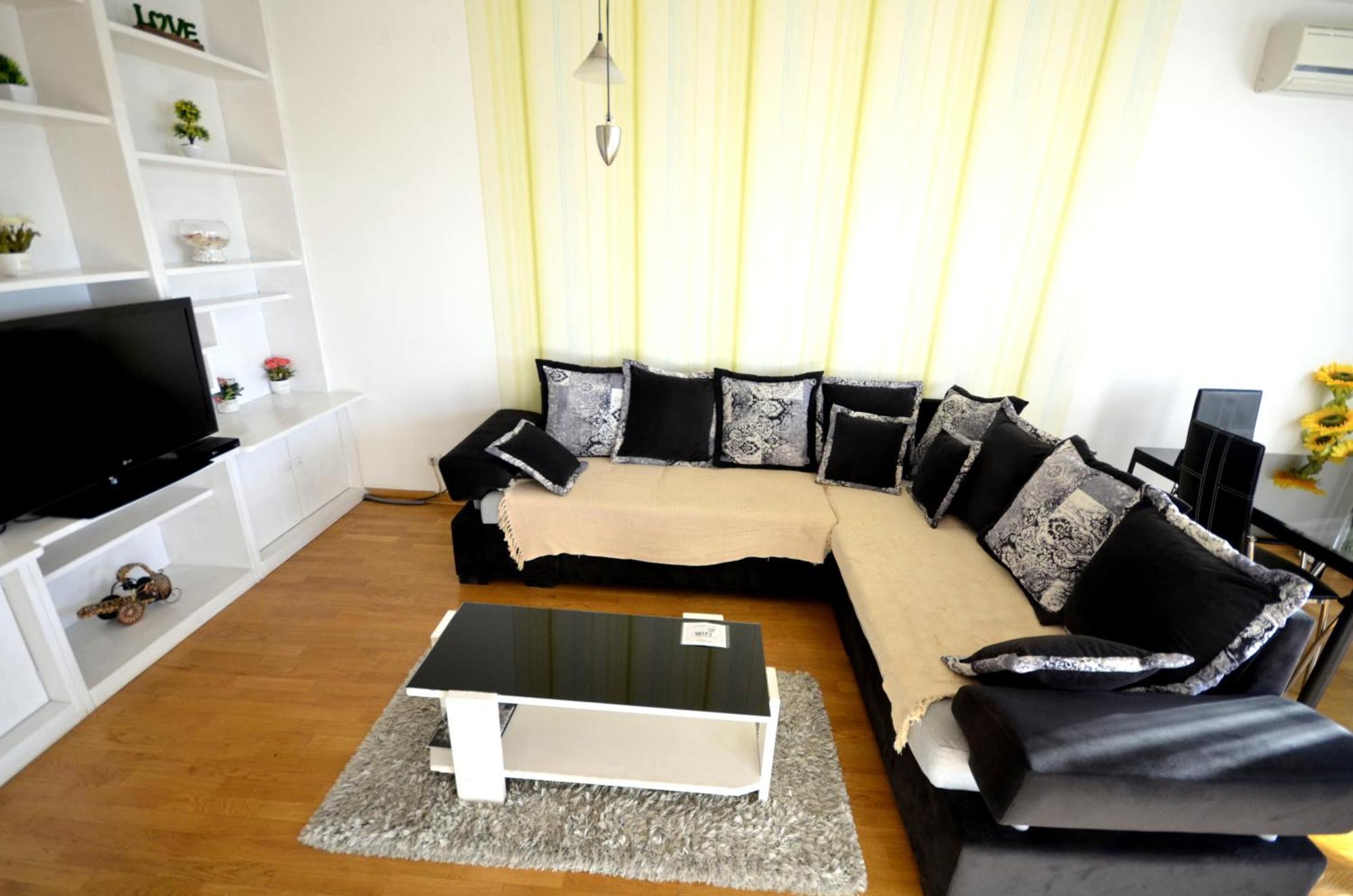 Lägenhet Clean&cozy Novi