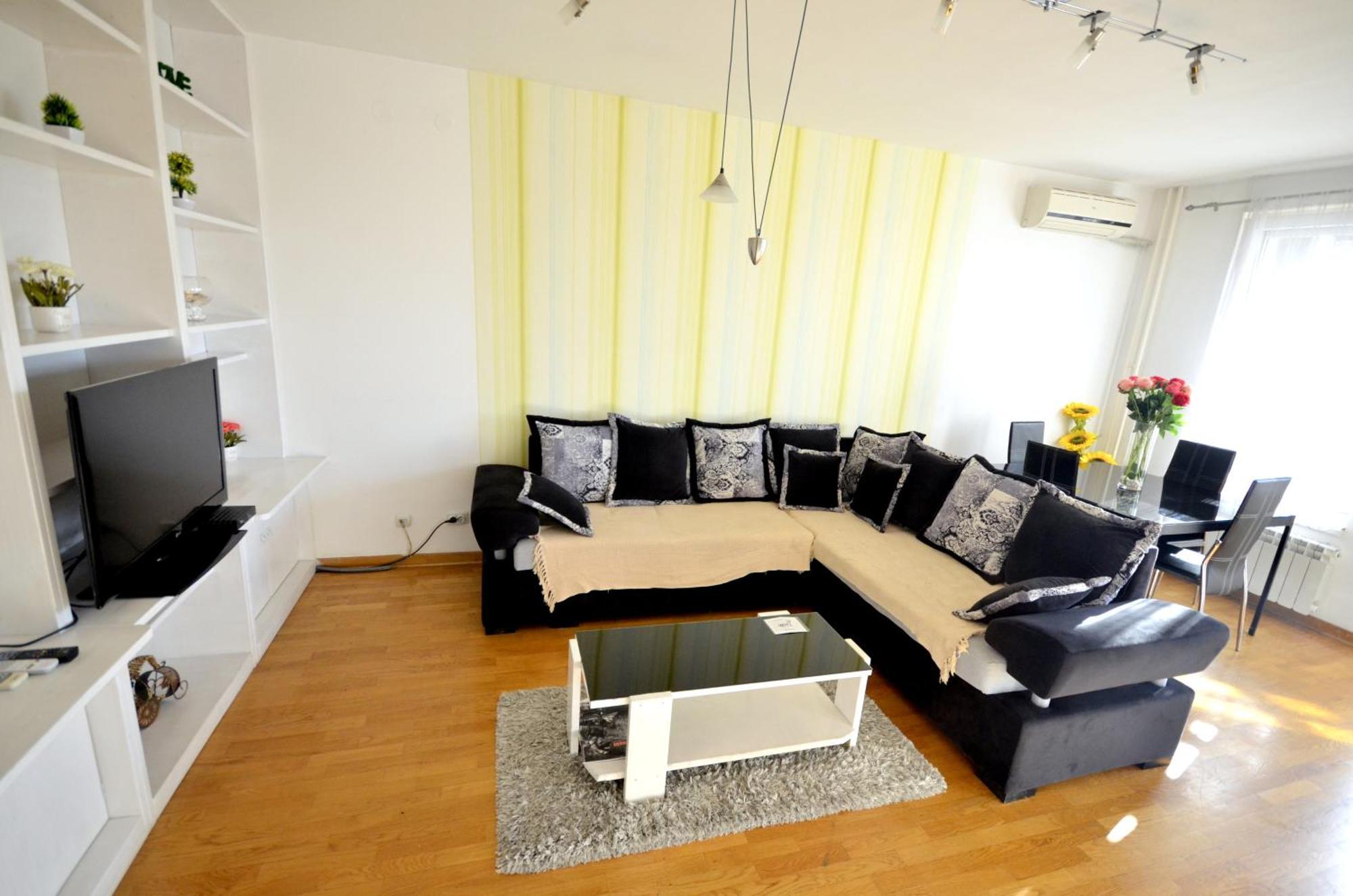Clean&cozy Novi Lägenhet Belgrad
