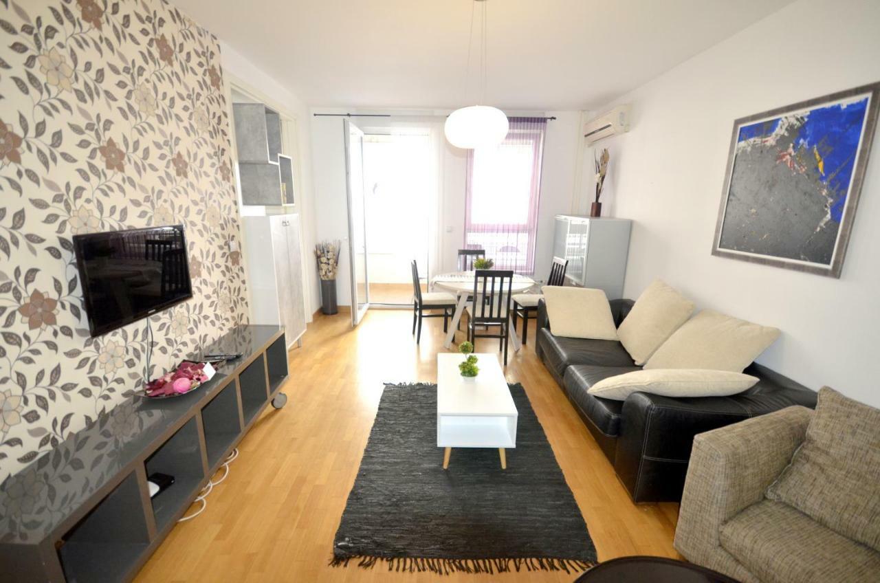 Lägenhet Clean&cozy Novi