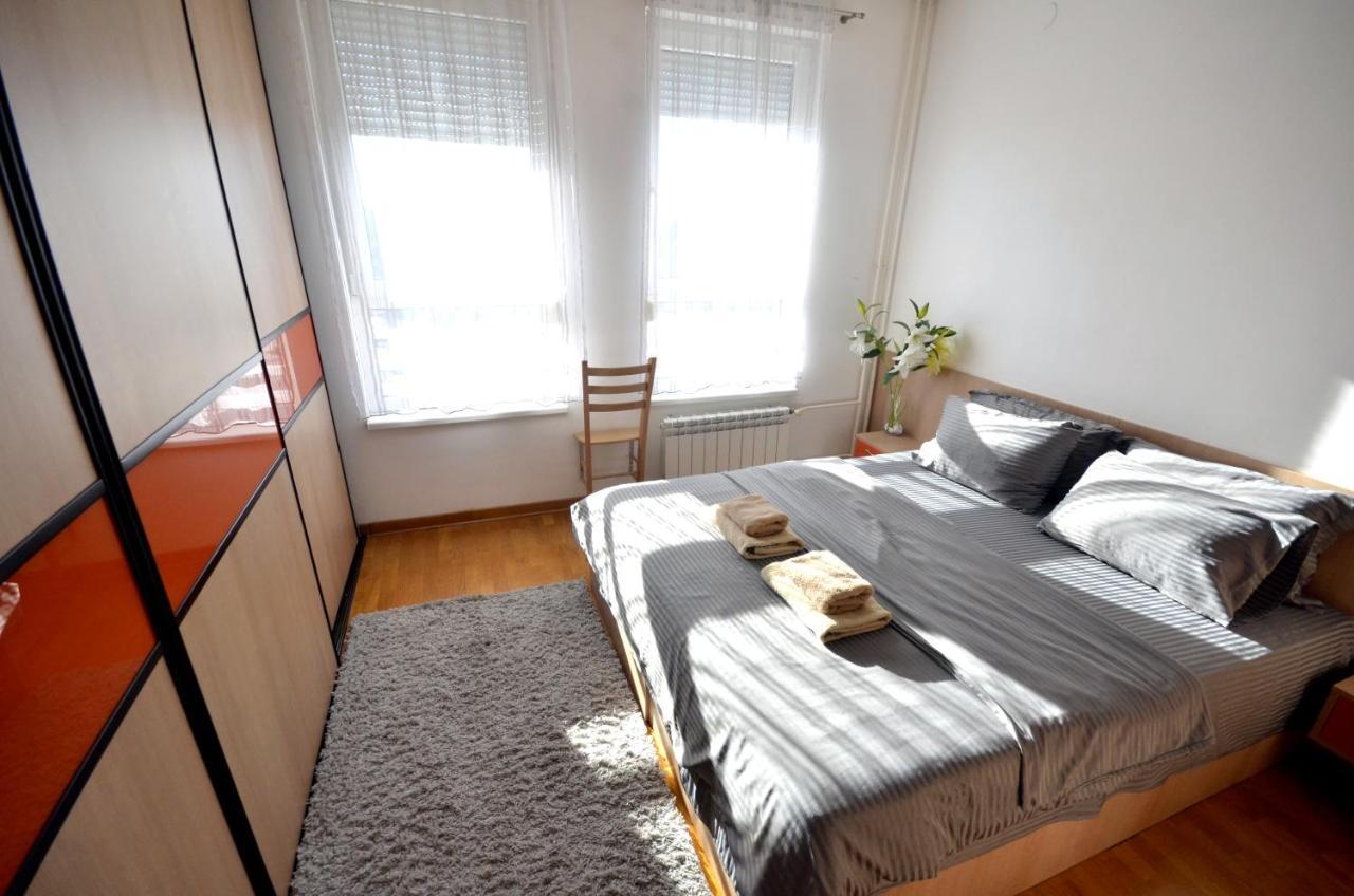 Clean&cozy Novi Lägenhet Belgrad