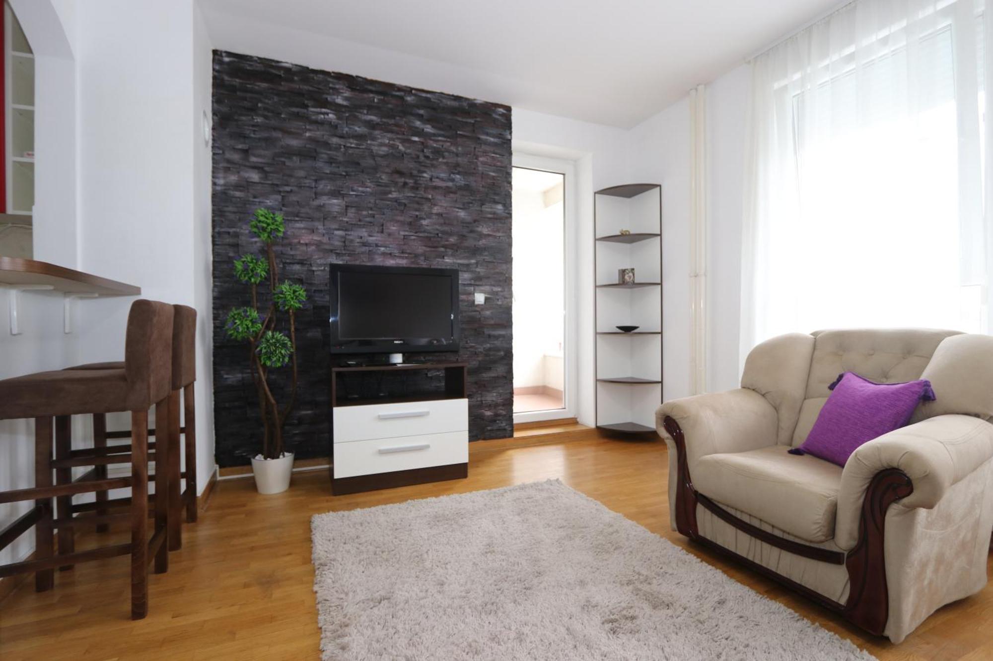 Clean&cozy Novi Lägenhet *