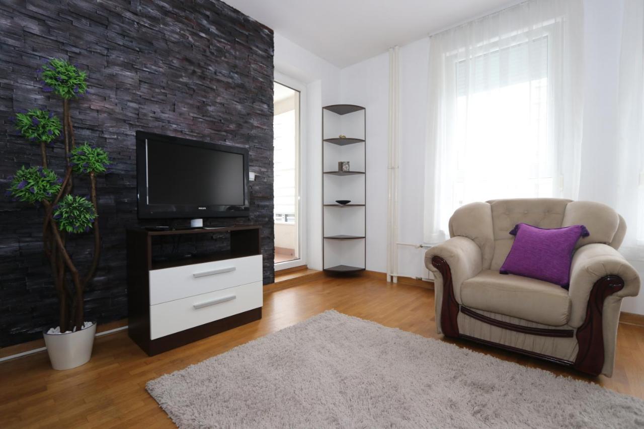 Lägenhet Clean&cozy Novi *